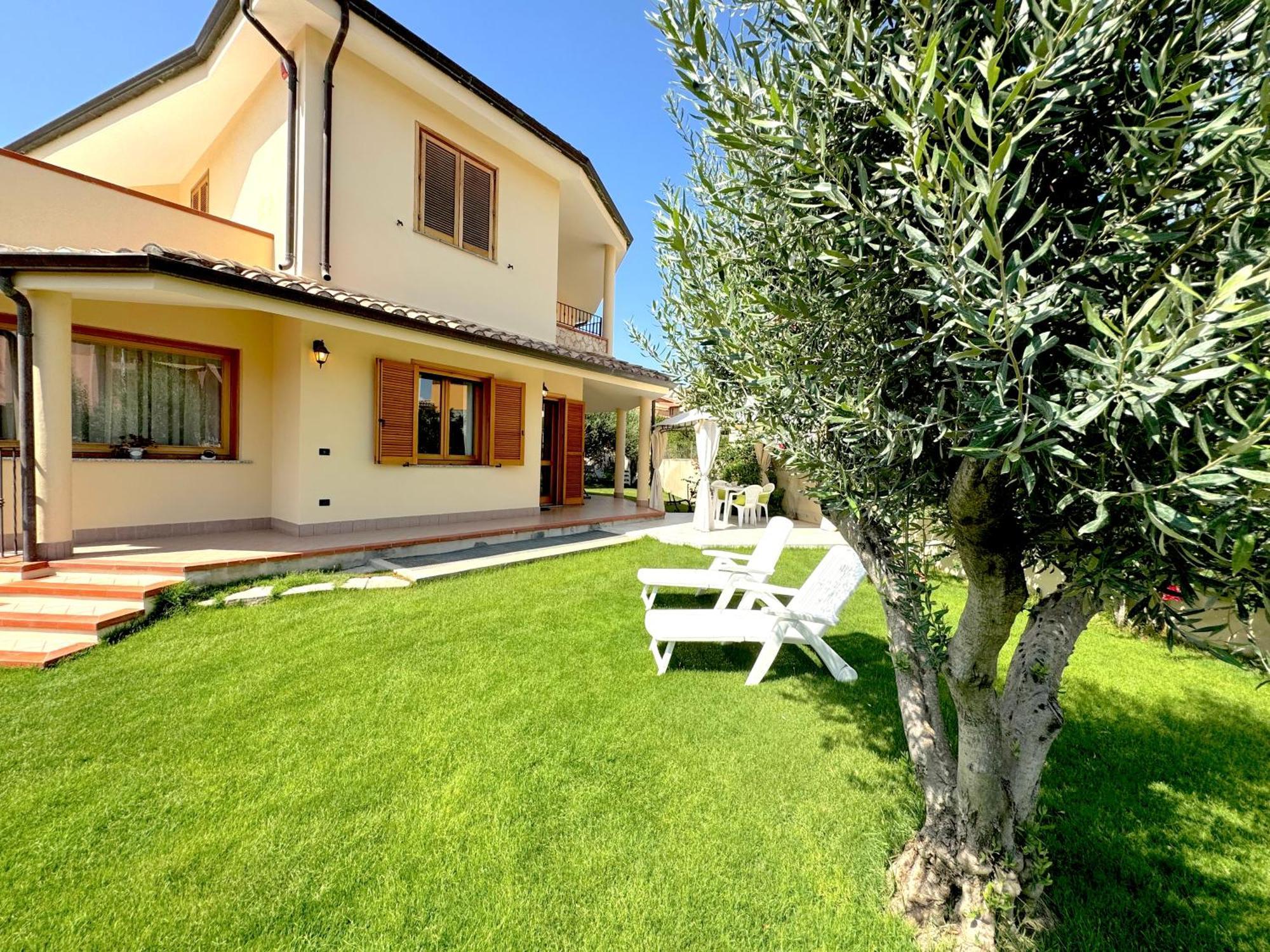 Rosa'S House - Zona Ospedaliera Cagliari Exterior foto
